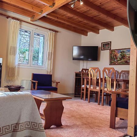 Plataniotissa Mansion Villa Kalavryta Bagian luar foto