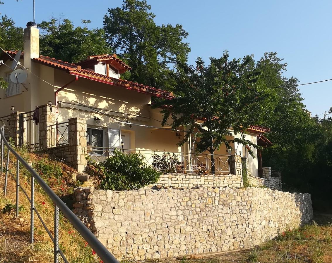 Plataniotissa Mansion Villa Kalavryta Bagian luar foto